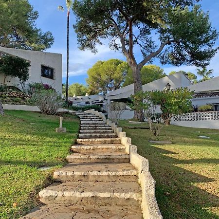 Bungalow With Large Terrace In A Quiet Park - Beach Nearby Ситио-де-Калаонда Экстерьер фото