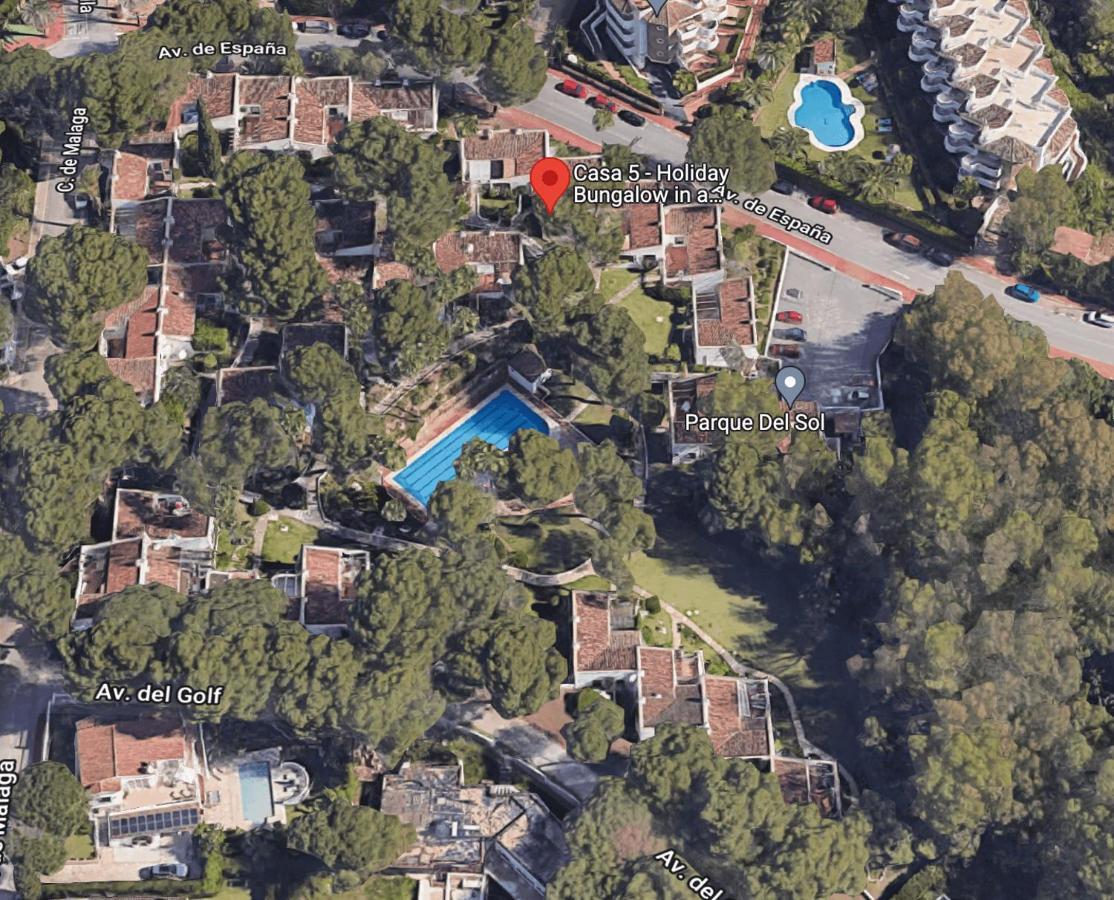 Bungalow With Large Terrace In A Quiet Park - Beach Nearby Ситио-де-Калаонда Экстерьер фото